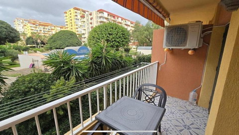 Middle Floor Apartment in Benalmadena, Costa del Sol – 1 beds – 240000 € - photo 4 of 22