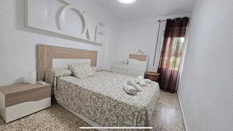Middle Floor Apartment in Benalmadena, Costa del Sol – 1 beds – 240000 € - photo 18 of 22