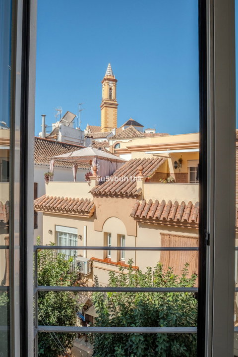 Middle Floor Apartment in Estepona, Costa del Sol – 2 beds – 595000 € - photo 17 of 25