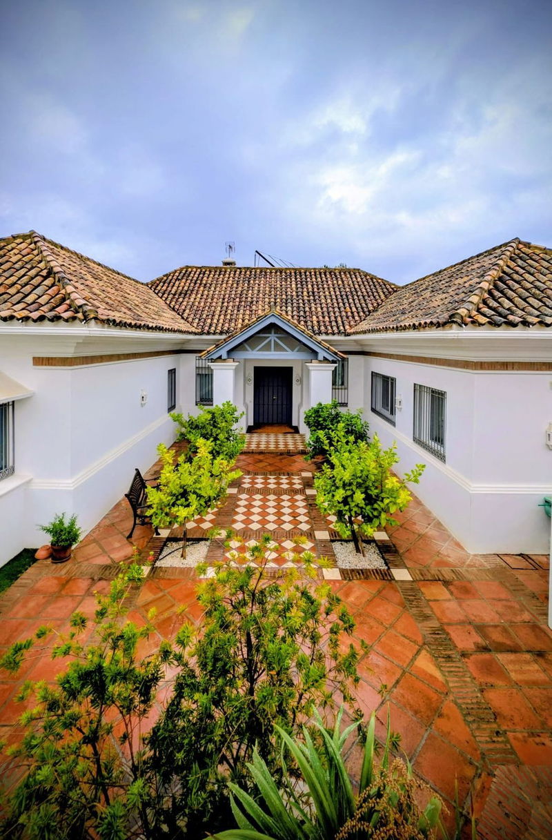 Detached Villa in Marbella, Costa del Sol – 7 beds – 4495000 €