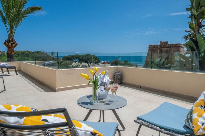 Detached Villa in Torremolinos, Costa del Sol – 6 beds – 2400000 €