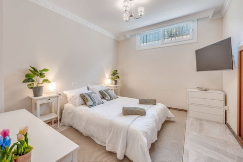 Detached Villa in Torremolinos, Costa del Sol – 6 beds – 2400000 € - photo 18 of 33