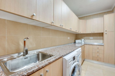 Detached Villa in Torremolinos, Costa del Sol – 6 beds – 2400000 € - photo 22 of 33