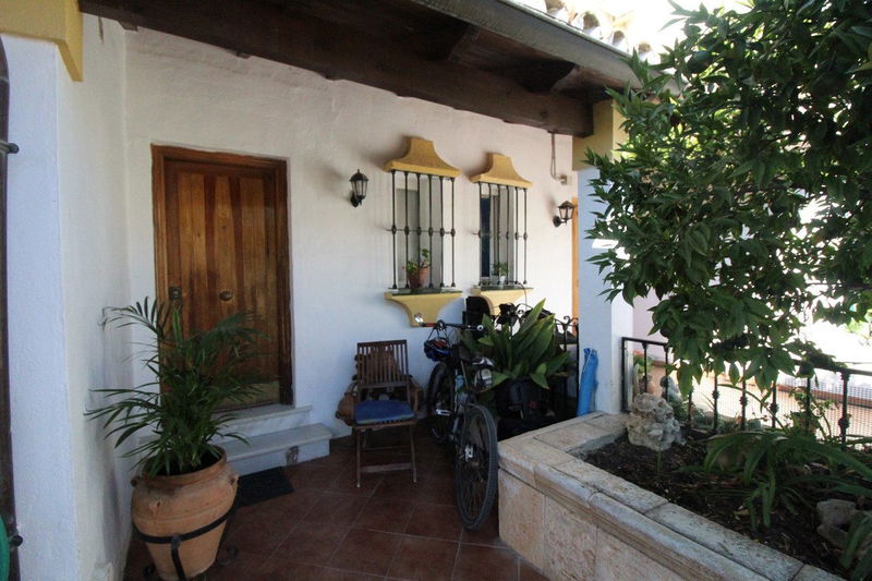 Townhouse in Estepona, Costa del Sol – 5 beds – 550000 €