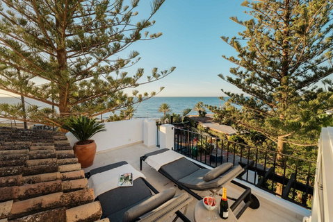Penthouse Duplex in Marbella, Costa del Sol – 3 beds – 2495000 € - photo 21 of 28
