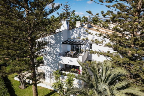 Penthouse Duplex in Marbella, Costa del Sol – 3 beds – 2495000 € - photo 23 of 28
