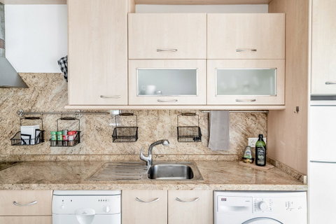 Middle Floor Apartment in Marbella, Costa del Sol – 2 beds – 499000 € - photo 8 of 27