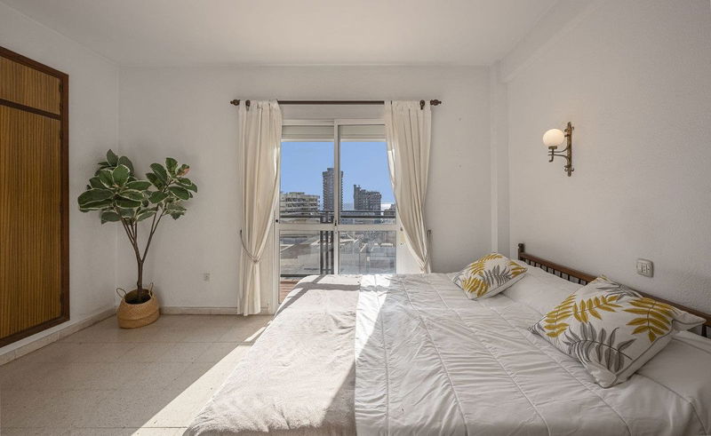 Top Floor Apartment in Fuengirola, Costa del Sol – 3 beds – 399000 €