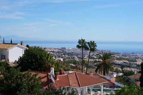 Detached Villa in Benalmadena, Costa del Sol – 5 beds – 645000 € - photo 4 of 43
