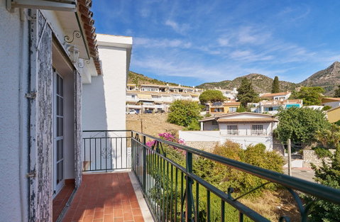 Detached Villa in Benalmadena, Costa del Sol – 5 beds – 645000 € - photo 14 of 43