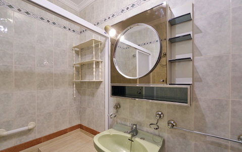 Detached Villa in Benalmadena, Costa del Sol – 5 beds – 645000 € - photo 25 of 43