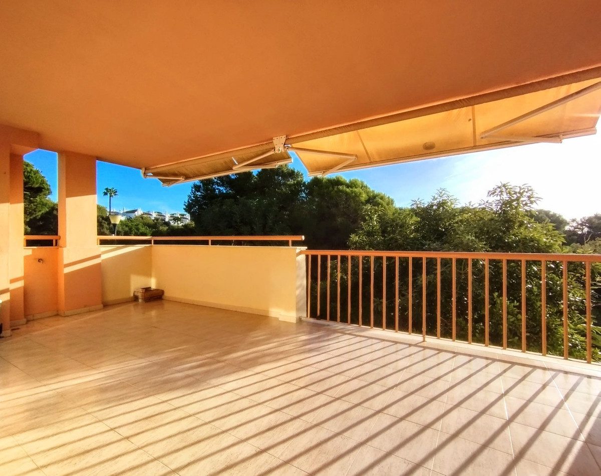 Middle Floor Apartment in Mijas, Costa del Sol – 2 beds – 299000 € - photo 6 of 34