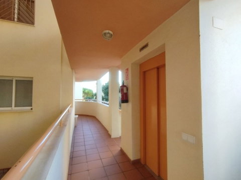 Middle Floor Apartment in Mijas, Costa del Sol – 2 beds – 299000 € - photo 24 of 34