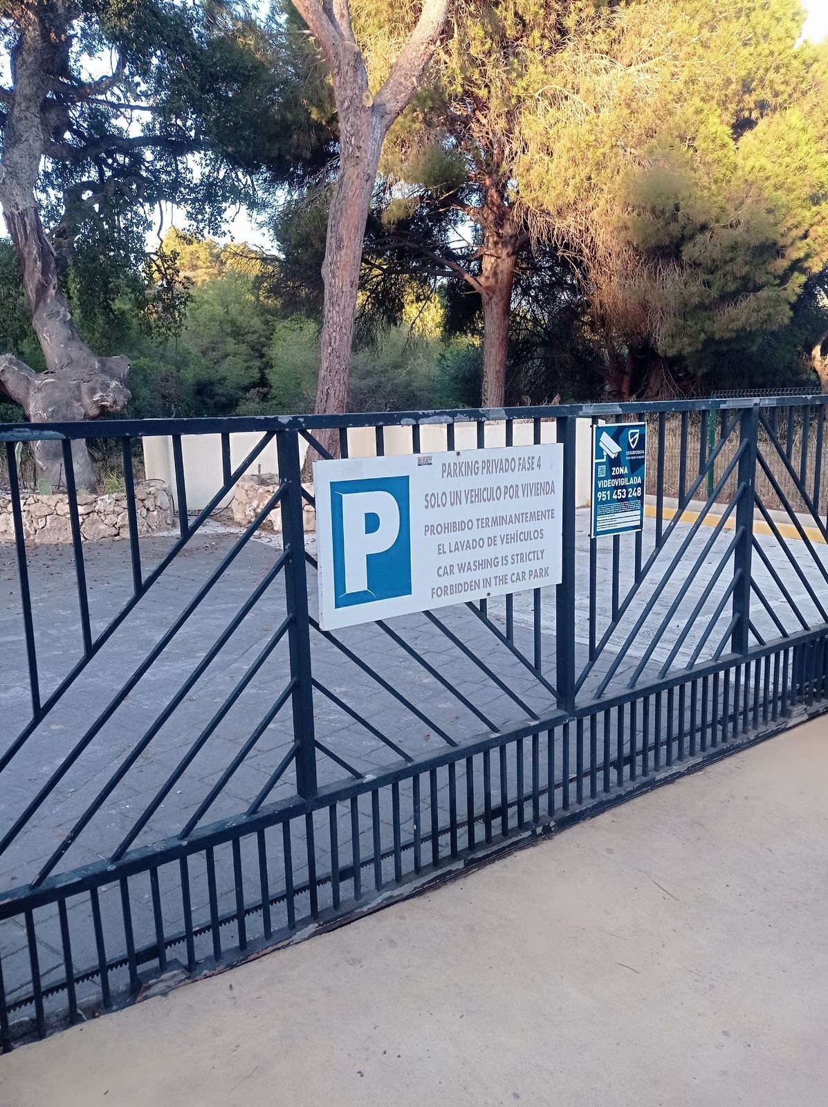 Middle Floor Apartment in Mijas, Costa del Sol – 2 beds – 299000 € - photo 29 of 34