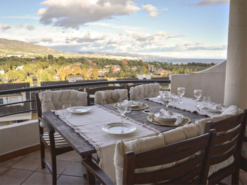 Middle Floor Apartment in Marbella, Costa del Sol – 2 beds – 520000 €