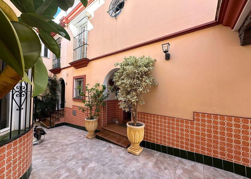 Townhouse in Estepona, Costa del Sol – 3 beds – 1000000 €