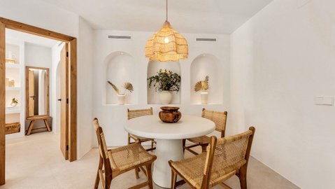 Ground Floor Apartment in Marbella, Costa del Sol – 2 beds – 635000 € - photo 5 of 22