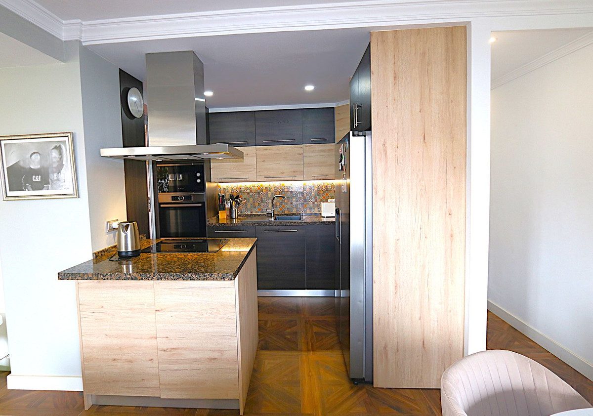 Middle Floor Apartment in Fuengirola, Costa del Sol – 3 beds – 369000 € - photo 4 of 17