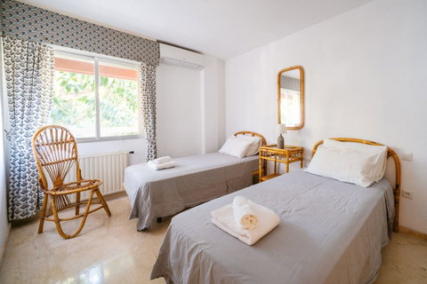 Middle Floor Apartment in Marbella, Costa del Sol – 3 beds – 725000 € - photo 20 of 45