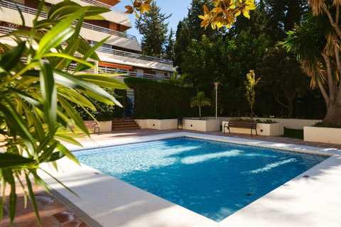 Middle Floor Apartment in Marbella, Costa del Sol – 3 beds – 725000 € - photo 41 of 45
