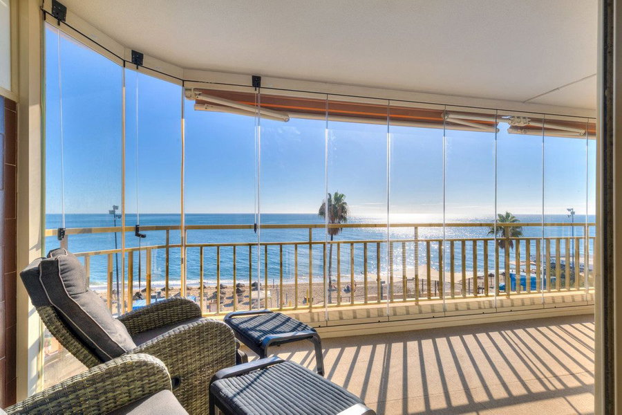 Middle Floor Apartment in Torremolinos, Costa del Sol – 3 beds – 695000 € - photo 1 of 27