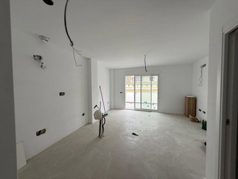 Penthouse in Fuengirola, Costa del Sol – 2 beds – 419000 € - photo 2 of 15
