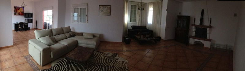 Detached Villa in Estepona, Costa del Sol – 4 beds – 2900000 €