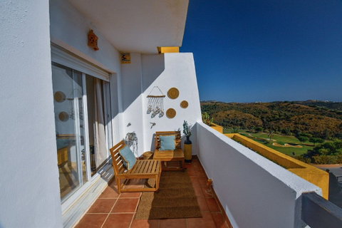 Middle Floor Apartment in Mijas, Costa del Sol – 2 beds – 275000 € - photo 15 of 30