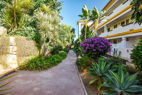 Middle Floor Apartment in Mijas, Costa del Sol – 2 beds – 275000 € - photo 25 of 30