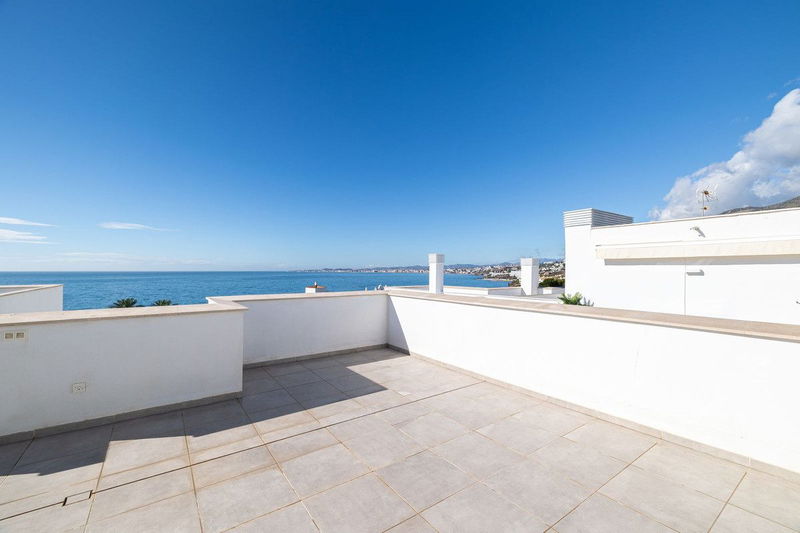 Penthouse in Benalmadena, Costa del Sol – 3 beds – 1150000 €