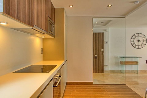 Middle Floor Apartment in Marbella, Costa del Sol – 3 beds – 649000 € - photo 4 of 20