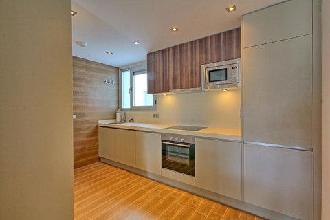 Middle Floor Apartment in Marbella, Costa del Sol – 3 beds – 649000 € - photo 5 of 20