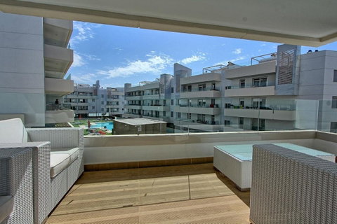 Middle Floor Apartment in Marbella, Costa del Sol – 3 beds – 649000 € - photo 14 of 20