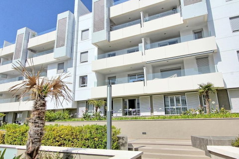 Middle Floor Apartment in Marbella, Costa del Sol – 3 beds – 649000 € - photo 19 of 20