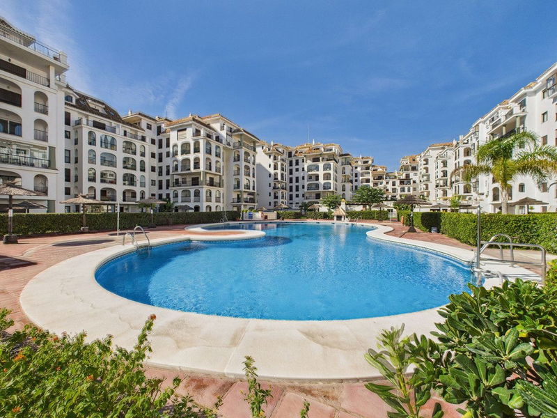 Ground Floor Apartment in Manilva, Costa del Sol – 3 beds – 595000 €