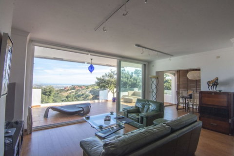 Middle Floor Apartment in Marbella, Costa del Sol – 2 beds – 500000 € - photo 3 of 26