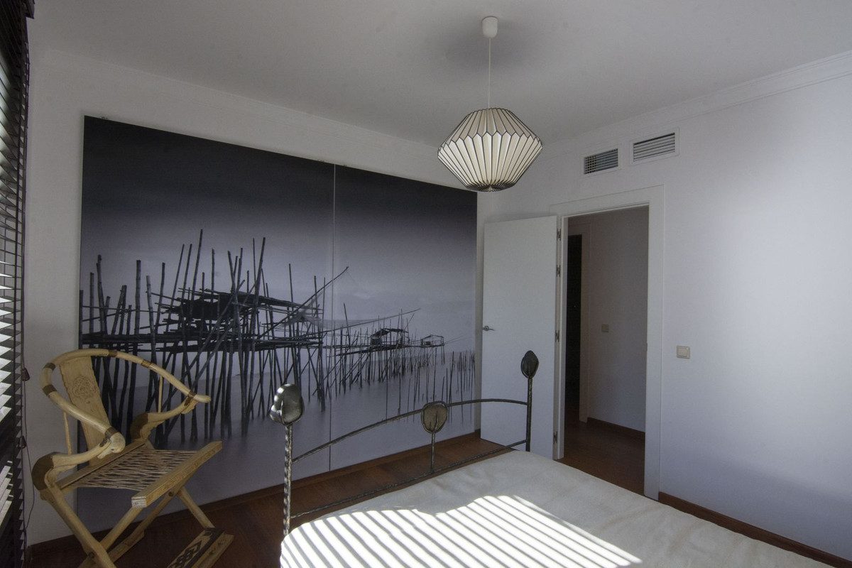 Middle Floor Apartment in Marbella, Costa del Sol – 2 beds – 500000 € - photo 15 of 26