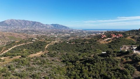 Middle Floor Apartment in Marbella, Costa del Sol – 2 beds – 500000 € - photo 23 of 26