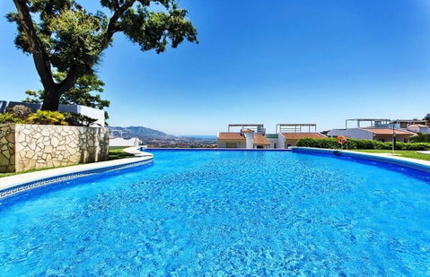 Middle Floor Apartment in Marbella, Costa del Sol – 2 beds – 500000 € - photo 25 of 26