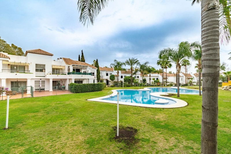 Middle Floor Apartment in Torremolinos, Costa del Sol – 2 beds – 365000 €