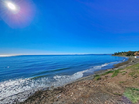 Ground Floor Apartment in Estepona, Costa del Sol – 3 beds – 1200000 € - photo 24 of 40