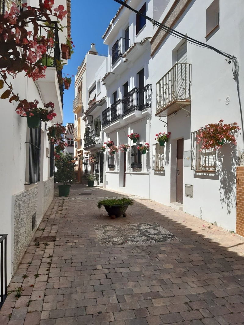 Townhouse in Estepona, Costa del Sol – 4 beds – 1500000 €