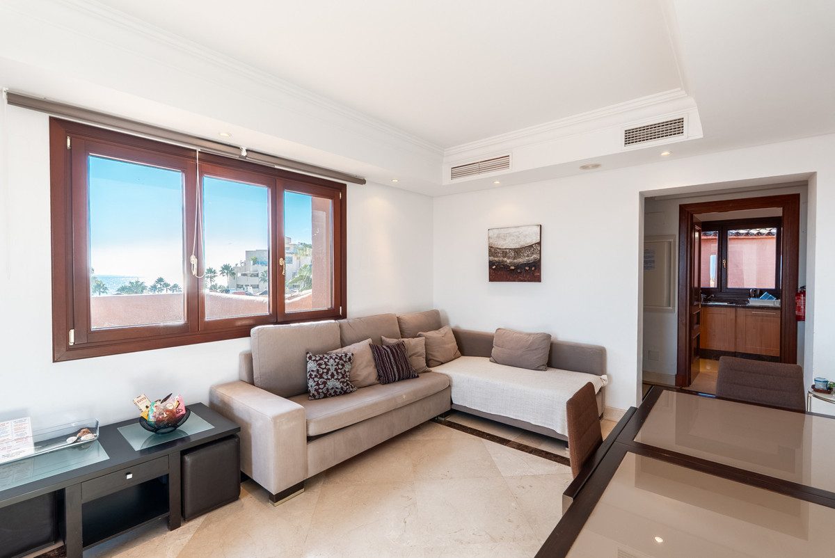Penthouse in Estepona, Costa del Sol – 1 beds – 795000 € - photo 7 of 19