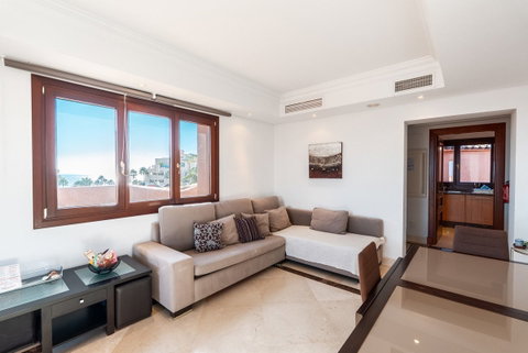 Penthouse in Estepona, Costa del Sol – 1 beds – 795000 € - photo 7 of 19