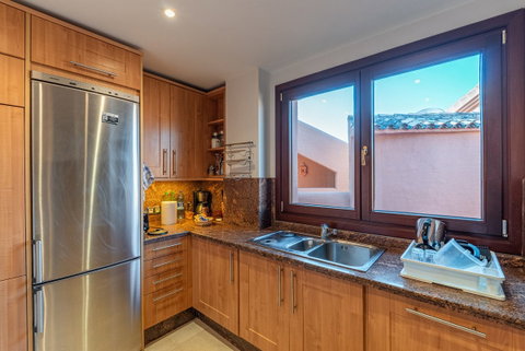 Penthouse in Estepona, Costa del Sol – 1 beds – 795000 € - photo 15 of 19