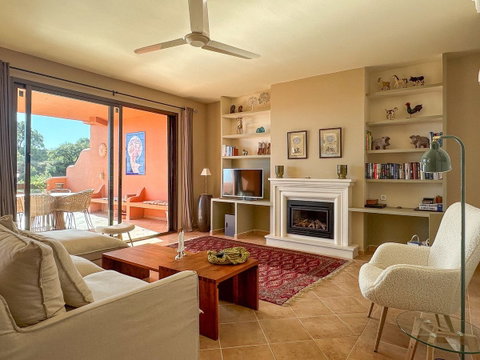 Middle Floor Apartment in Marbella, Costa del Sol – 3 beds – 475000 € - photo 6 of 38