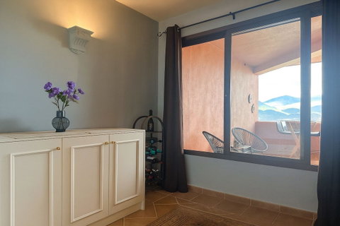 Middle Floor Apartment in Marbella, Costa del Sol – 3 beds – 475000 € - photo 19 of 38