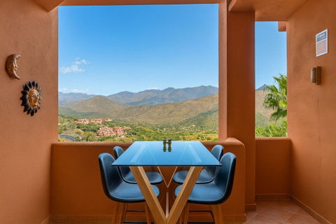 Middle Floor Apartment in Marbella, Costa del Sol – 3 beds – 475000 € - photo 30 of 38
