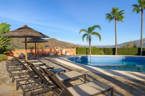 Middle Floor Apartment in Marbella, Costa del Sol – 3 beds – 475000 € - photo 31 of 38