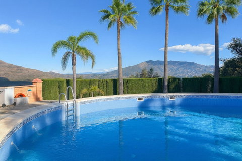 Middle Floor Apartment in Marbella, Costa del Sol – 3 beds – 475000 € - photo 32 of 38
